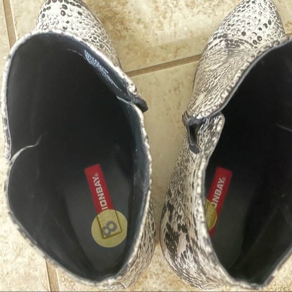 Snake booties - Picture 5 of 5